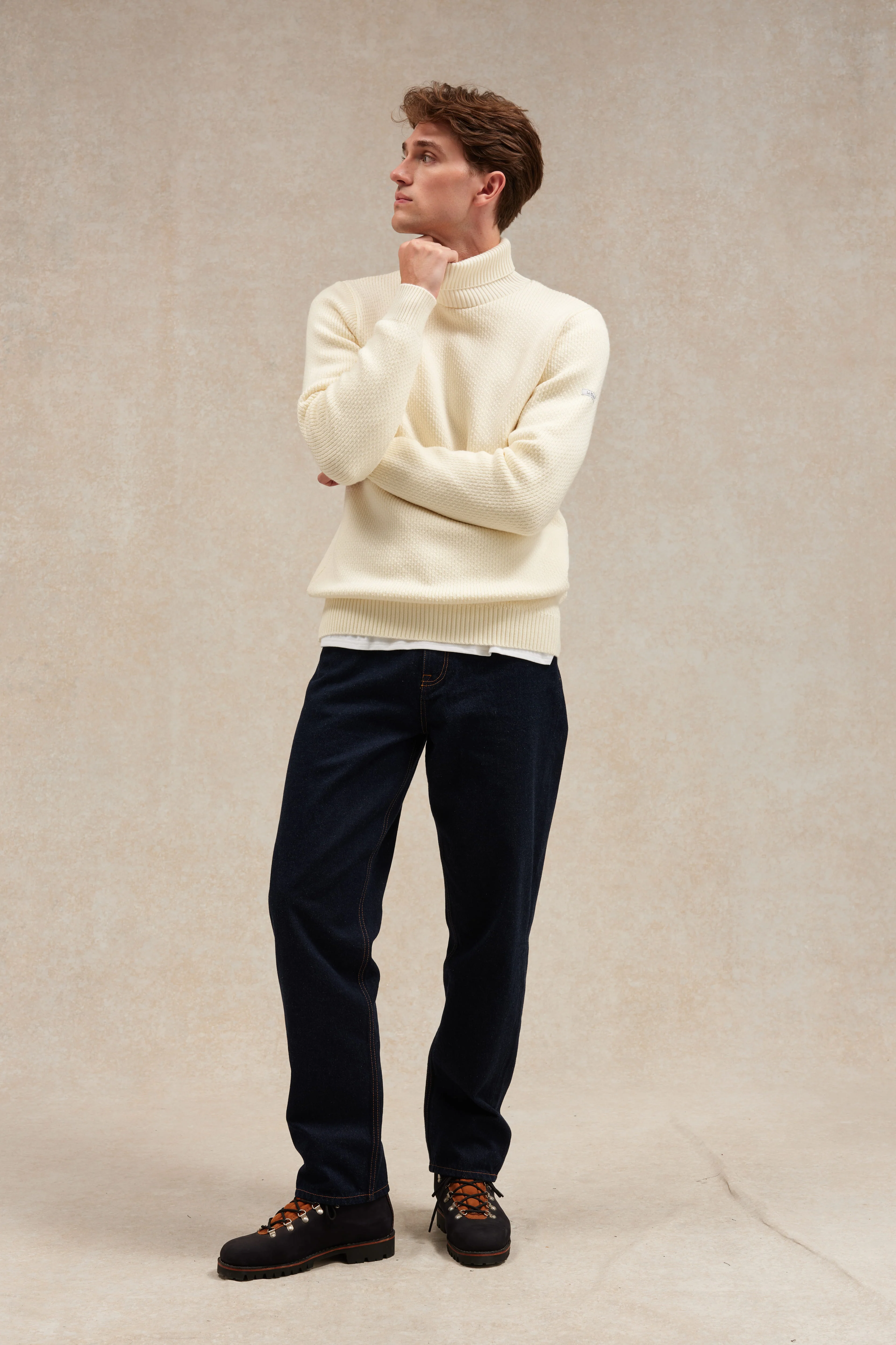 Pull col roulé Norvégien écru pour homme - Image 5
